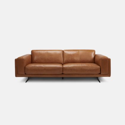 confidence expert with hackney sofa